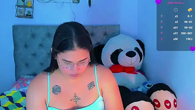 Snapshot of mabellfox chatting on 09-11-25, 07:03 mabellfox online show from 09-11-25, 07:03