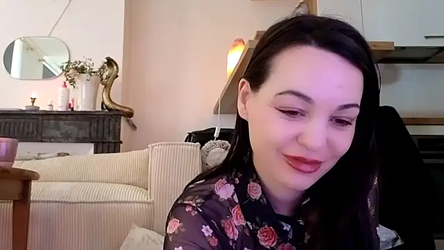 Lilie romeo online show from 02-15-25, 12:01