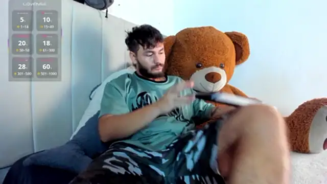 Snapshot of JacoLive chatting on 02-16-26, 11:01 JacoLive online show from 02-16-26, 11:01