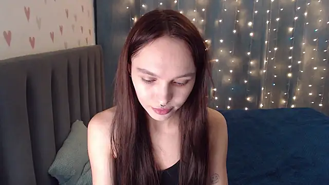 ChloeSunny online show from 02-18-26, 03:30