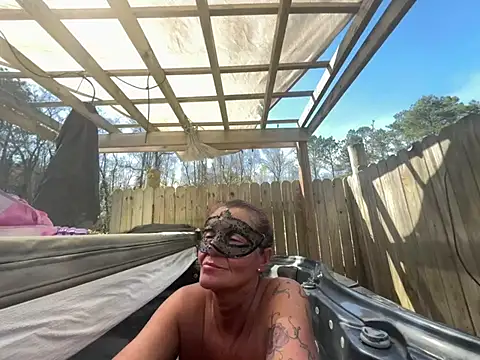 Snapshot of prainxxx22 chatting on 03-12-25, 06:33 prainxxx22 online show from 03-12-25, 06:33