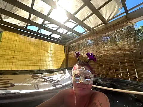 Snapshot of prainxxx22 chatting on 10-23-25, 06:17 prainxxx22 online show from 10-23-25, 06:17