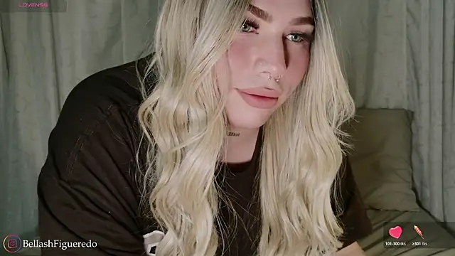 IsabellaFigueredo   online show from 10-27-25, 11:20