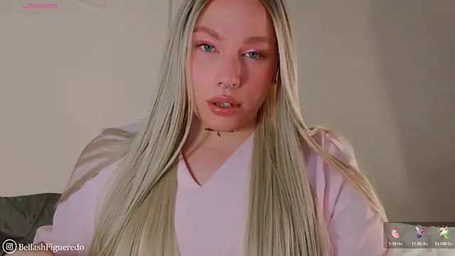 Snapshot of IsabellaFigueredo__ chatting on 02-19-26, 06:53 IsabellaFigueredo online show from 02-19-26, 06:53