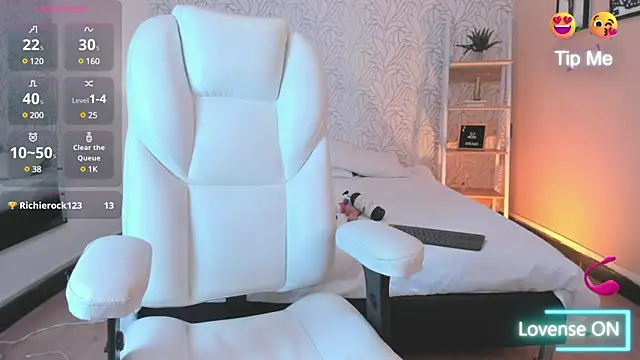 ayy falcon online show from 03-12-25, 09:56