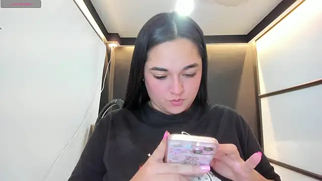 CelesteBrucee online show from 02-08-25, 08:10