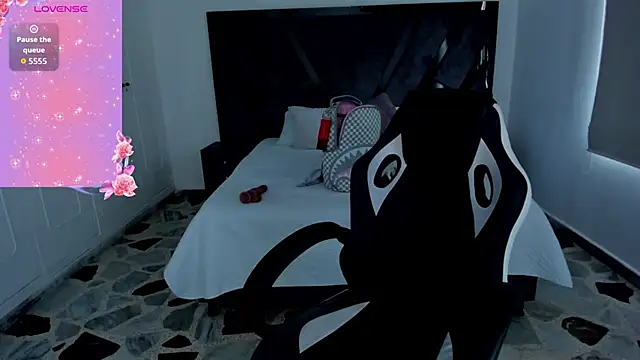 CelesteBrucee online show from 09-13-25, 07:24