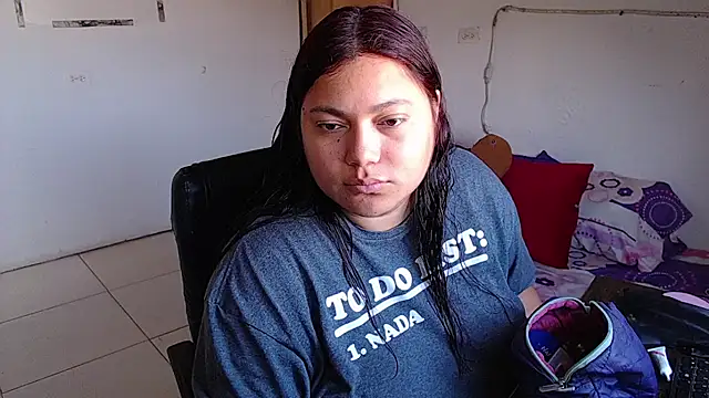 girl milk2 online show from 01-23-25, 01:56