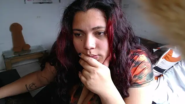 girl milk2 online show from 04-16-26, 06:30