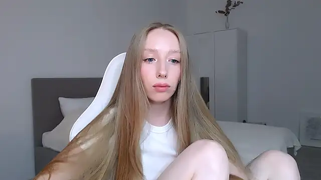 Luna insniity online show from 11-03-25, 09:38