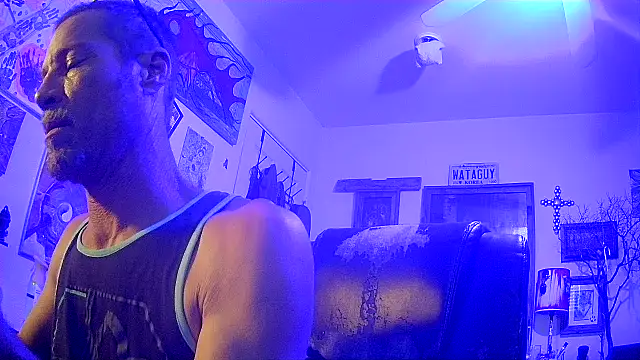 Snapshot of druetrue chatting on 12-22-25, 09:01 druetrue online show from 12-22-25, 09:01