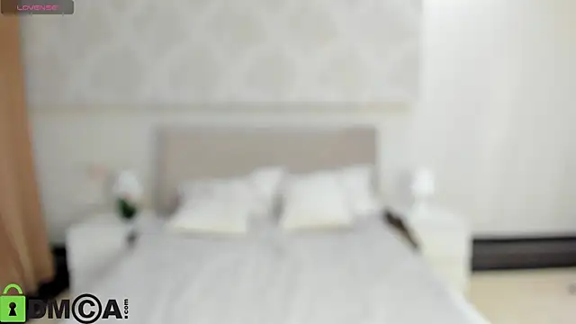 Snapshot of Donna_Evans chatting on 11-13-25, 12:09 Donna Evans online show from 11-13-25, 12:09