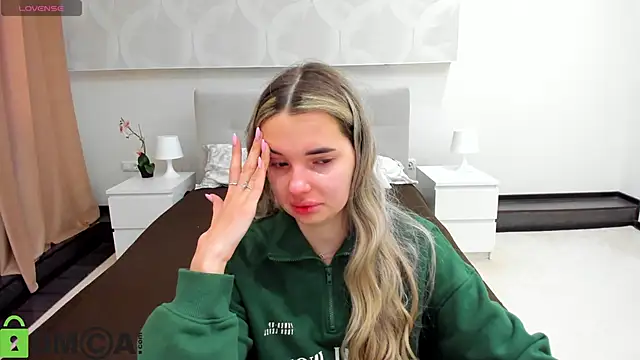 Donna Evans online show from 04-16-26, 11:51