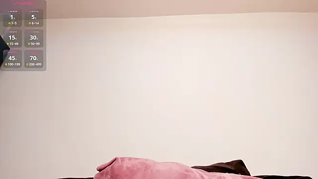 Snapshot of baby_ivy chatting on 02-24-25, 04:36 baby ivy online show from 02-24-25, 04:36