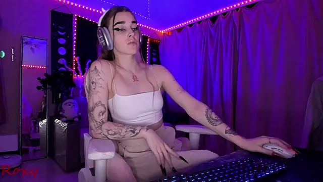 wet dream  online show from 12-03-25, 09:46