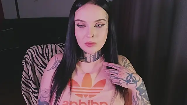 Snapshot of ATOMIC-KETCHUP chatting on 12-23-25, 07:28 ATOMIC-KETCHUP online show from 12-23-25, 07:28