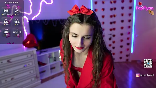 Snapshot of popityan1 chatting on 02-14-25, 09:43 popityan1 online show from 02-14-25, 09:43