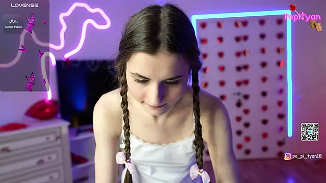 Snapshot of popityan1 chatting on 02-16-25, 11:16 popityan1 online show from 02-16-25, 11:16