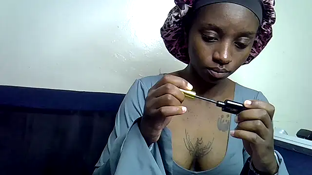 Snapshot of Enkarxx chatting on 02-08-26, 11:19 Enkarxx online show from 02-08-26, 11:19