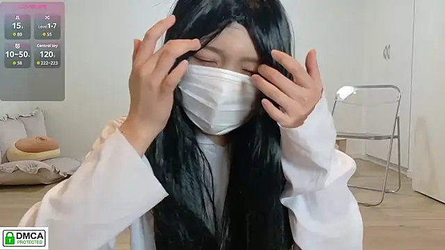 SUZU  online show from 10-19-25, 01:12