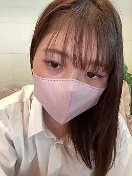 Snapshot of SUZU_ chatting on 06-03-26, 06:38 SUZU online show from 06-03-26, 06:38