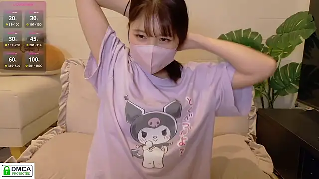 Snapshot of SUZU_ chatting on 06-04-26, 03:07 SUZU online show from 06-04-26, 03:07