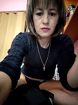 Snapshot of naughtymilfT chatting on 12-16-25, 09:58 naughtymilfT online show from 12-16-25, 09:58