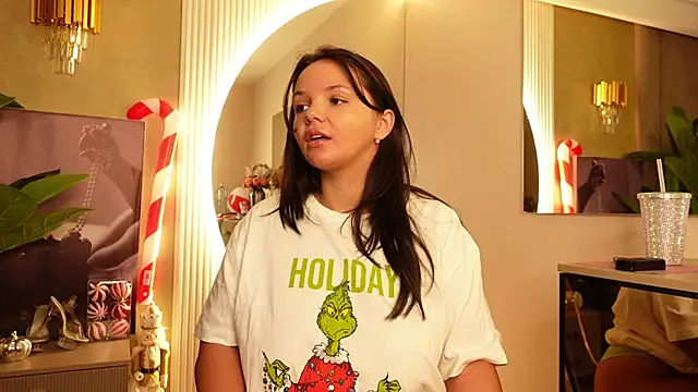 Snapshot of CelesteBailey chatting on 12-02-25, 05:13 CelesteBailey online show from 12-02-25, 05:13