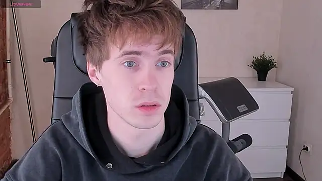  tokyo ghoul online show from 02-02-25, 10:24