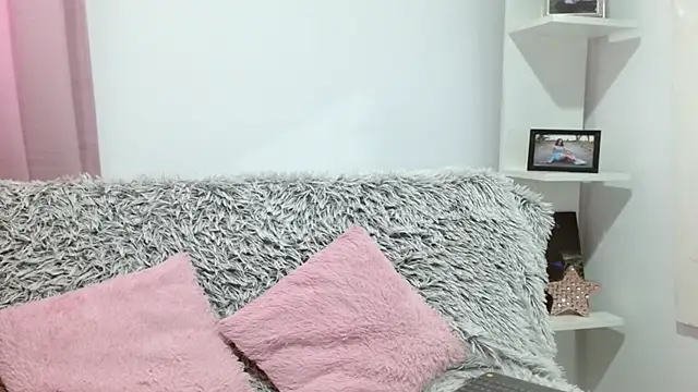 aliicee m online show from 09-12-25, 05:35