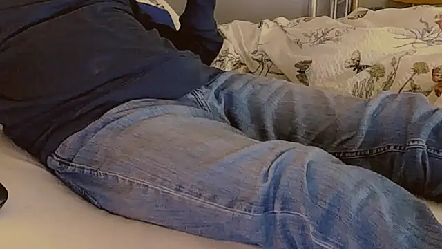 Snapshot of HornyRalfi55 chatting on 01-09-26, 07:59 HornyRalfi55 online show from 01-09-26, 07:59