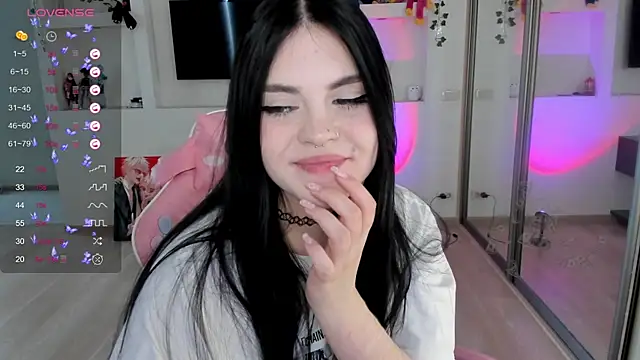 SelenaCute online show from 12-13-24, 08:09