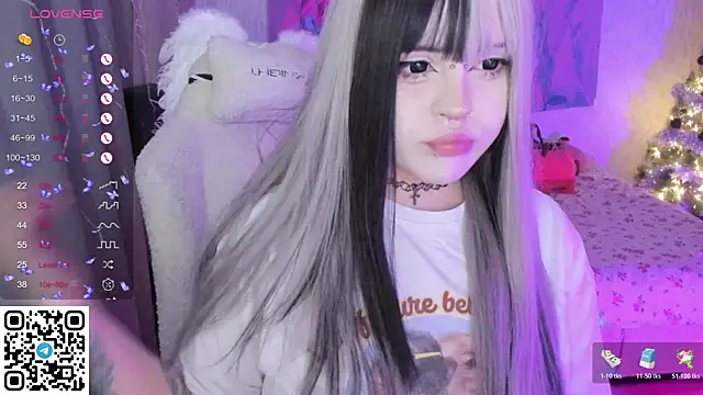 SelenaCute online show from 12-16-25, 07:13