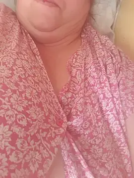 Snapshot of Nataliesbestjuggs chatting on 03-07-26, 07:49 Nataliesbestjuggs online show from 03-07-26, 07:49