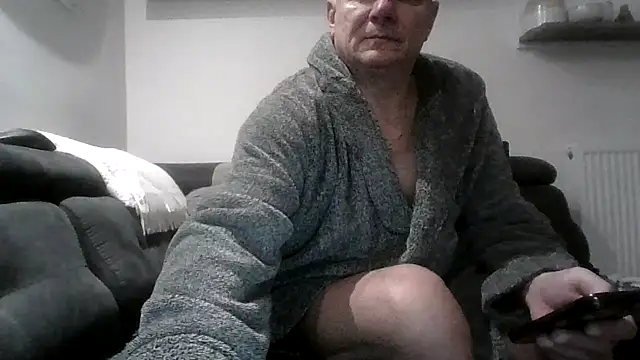 Snapshot of jaaako970 chatting on 11-18-25, 08:24 jaaako970 online show from 11-18-25, 08:24