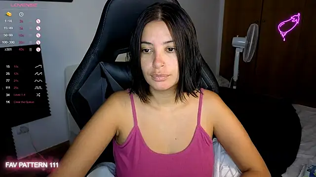 AnnaQueen online show from 09-26-25, 02:15