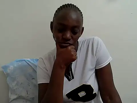Snapshot of lizbela1 chatting on 02-10-26, 07:34 lizbela1 online show from 02-10-26, 07:34