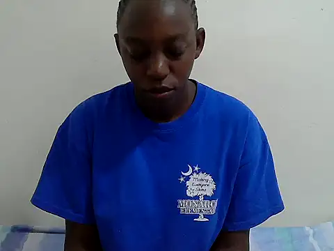 Snapshot of lizbela1 chatting on 02-12-26, 04:51 lizbela1 online show from 02-12-26, 04:51