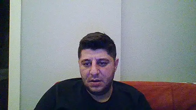 Snapshot of erkekkkadam chatting on 05-12-26, 06:49 erkekkkadam online show from 05-12-26, 06:49