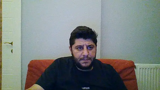 Snapshot of erkekkkadam chatting on 06-15-26, 09:06 erkekkkadam online show from 06-15-26, 09:06