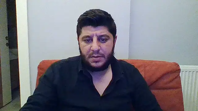 Snapshot of erkekkkadam chatting on 06-19-26, 10:46 erkekkkadam online show from 06-19-26, 10:46