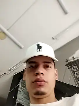 cristopher maclean online show from 04-05-26, 02:47