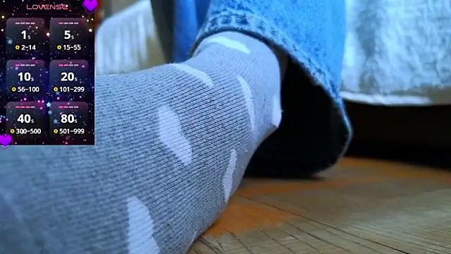 Snapshot of Miss_Flexi_fit chatting on 02-14-25, 09:24 Miss Flexi fit online show from 02-14-25, 09:24