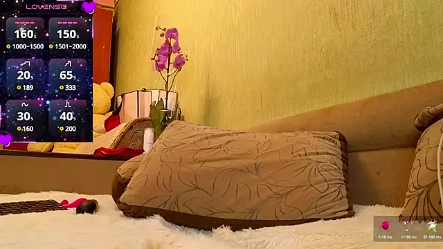 Snapshot of Miss_Flexi_fit chatting on 02-17-25, 07:21 Miss Flexi fit online show from 02-17-25, 07:21