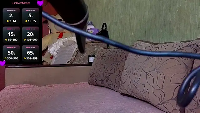 Snapshot of Miss_Flexi_fit chatting on 11-13-25, 08:57 Miss Flexi fit online show from 11-13-25, 08:57