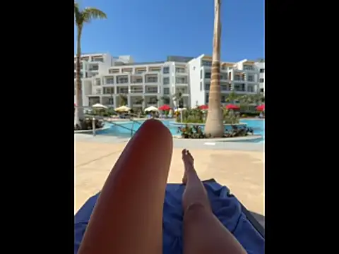 Snapshot of Miss_Flexi_fit chatting on 06-29-26, 11:32 Miss Flexi fit online show from 06-29-26, 11:32