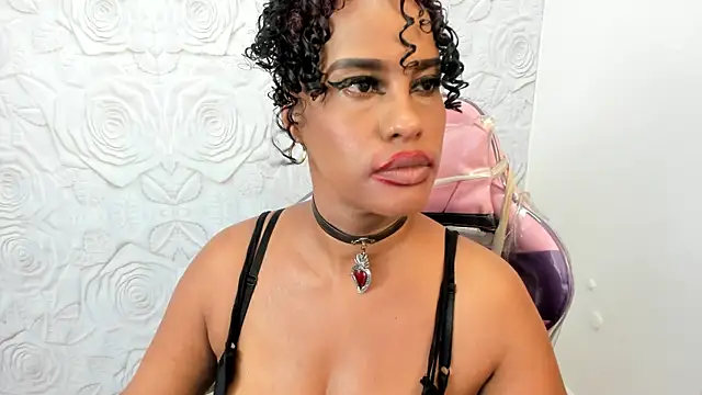 pamela guzmaan online show from 01-10-25, 07:54