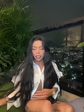 Snapshot of HOT_LADY_777 chatting on 11-05-25, 11:27 HOT LADY 777 online show from 11-05-25, 11:27