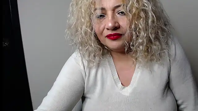 Snapshot of MariaJoseBarraza chatting on 03-11-25, 08:53 MariaJoseBarraza online show from 03-11-25, 08:53