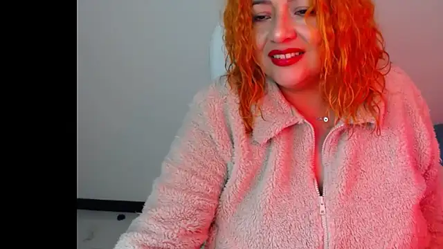 Snapshot of MariaJoseBarraza chatting on 10-13-25, 11:05 MariaJoseBarraza online show from 10-13-25, 11:05